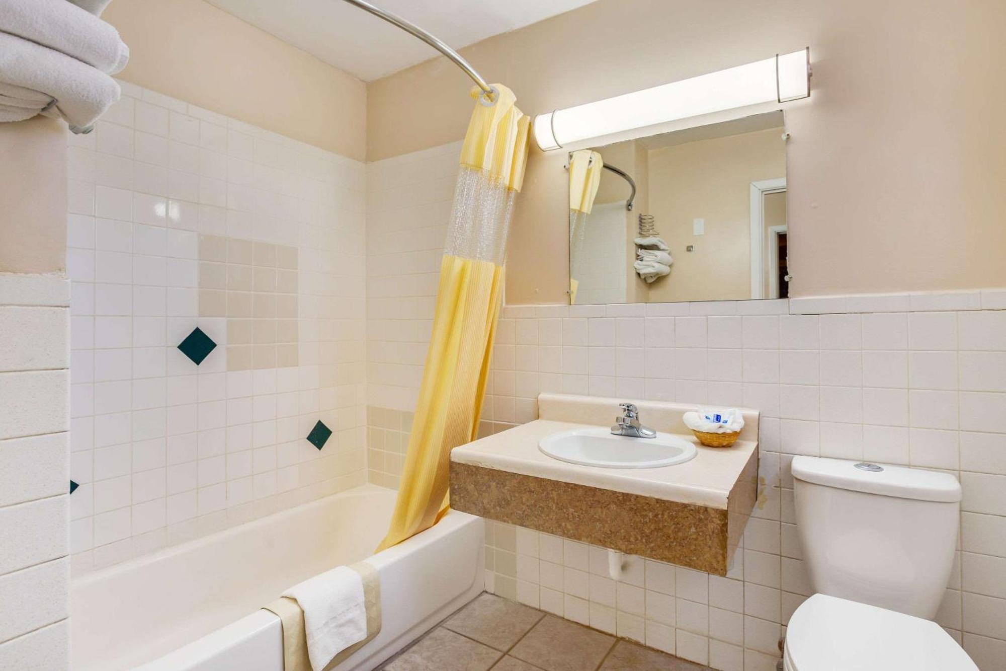 Rodeway Inn & Suites Raton Kültér fotó